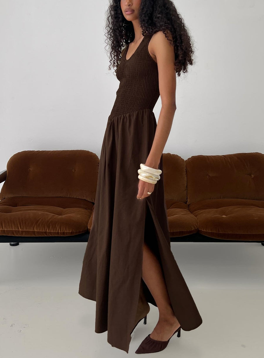 Highgate Drop Waist Pleat Detail Maxi Dress Chocolate · photo 1