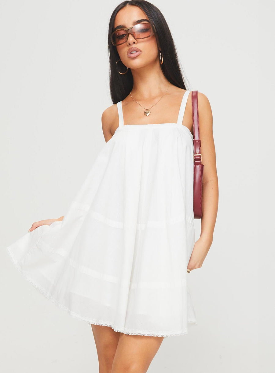 Jubilant Mini Dress White · photo 2