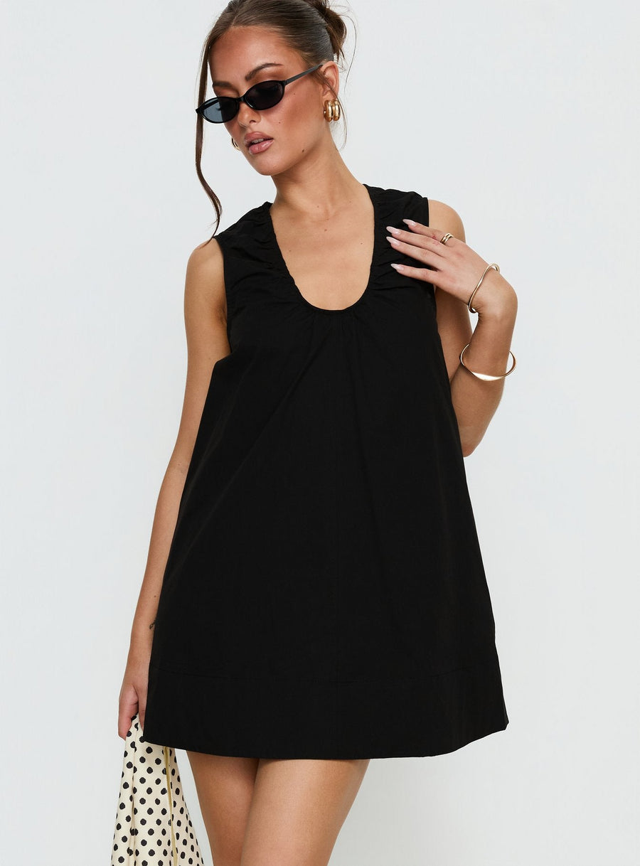 Eberta Ruched Baby Doll Mini Dress Black · photo 2