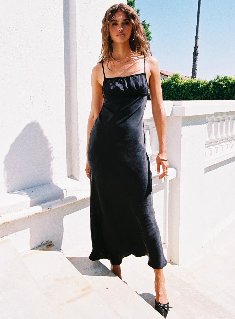 Estrellas Lace Maxi Dress Black · photo 2