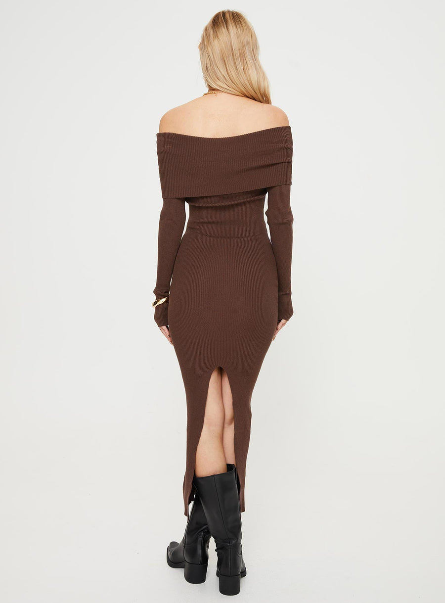 Phylis Off The Shoulder Maxi Dress Chocolate · photo 5