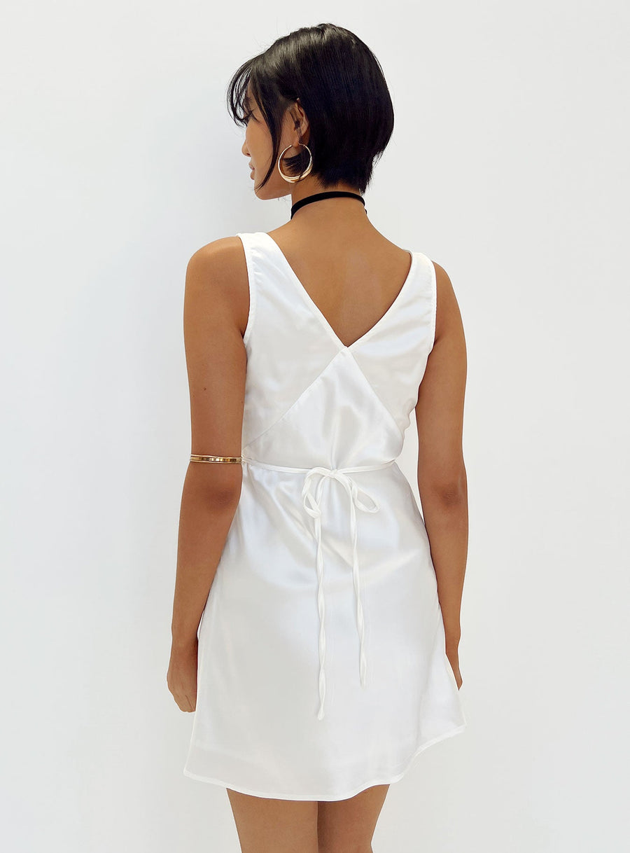 Nellie Mini Dress White Satin · photo 6