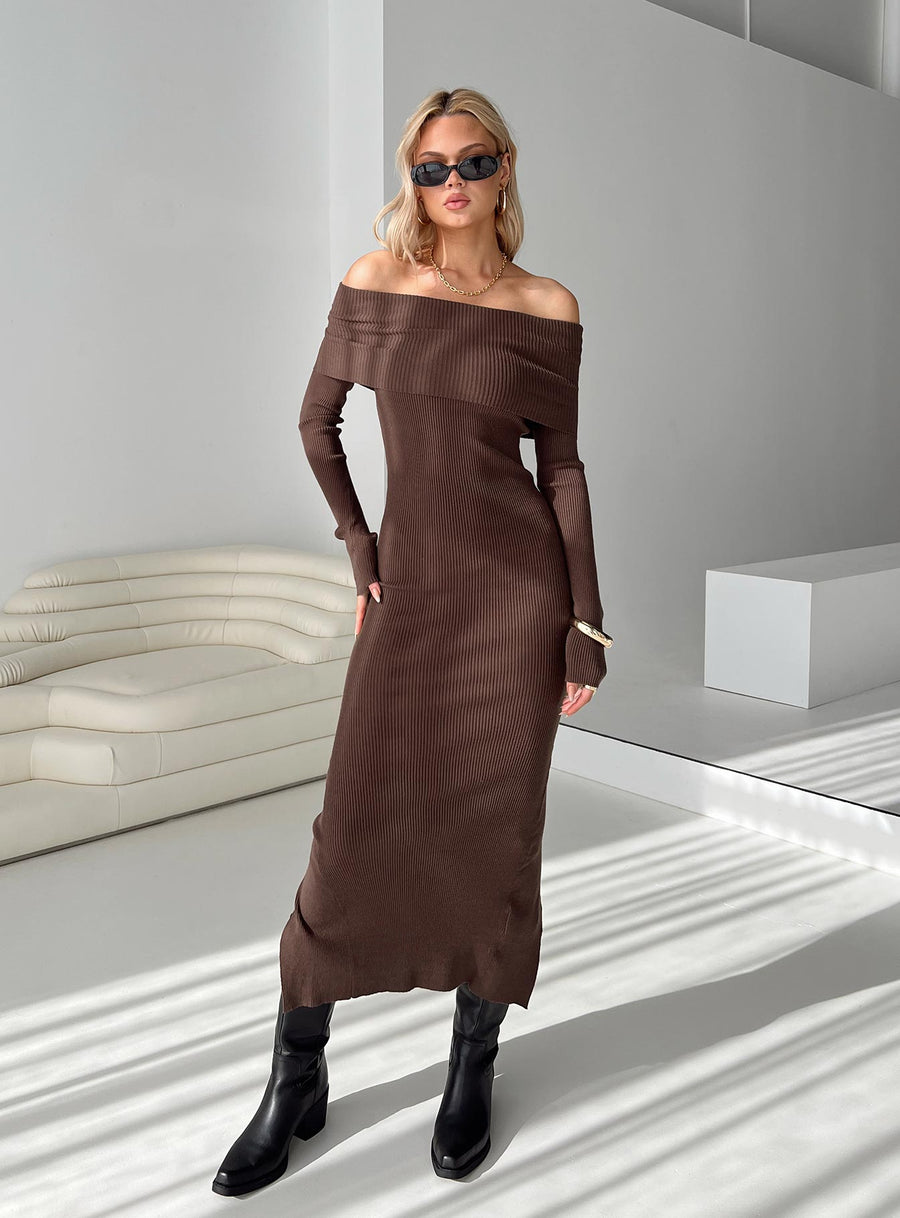 Phylis Off The Shoulder Maxi Dress Chocolate · photo 6