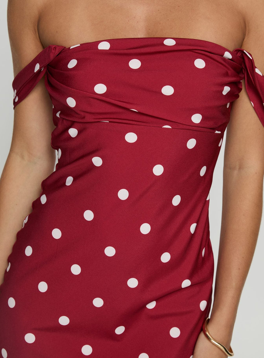 End Credits Off Shoulder Pleat Maxi Dress Red / Polka Dot · photo 5