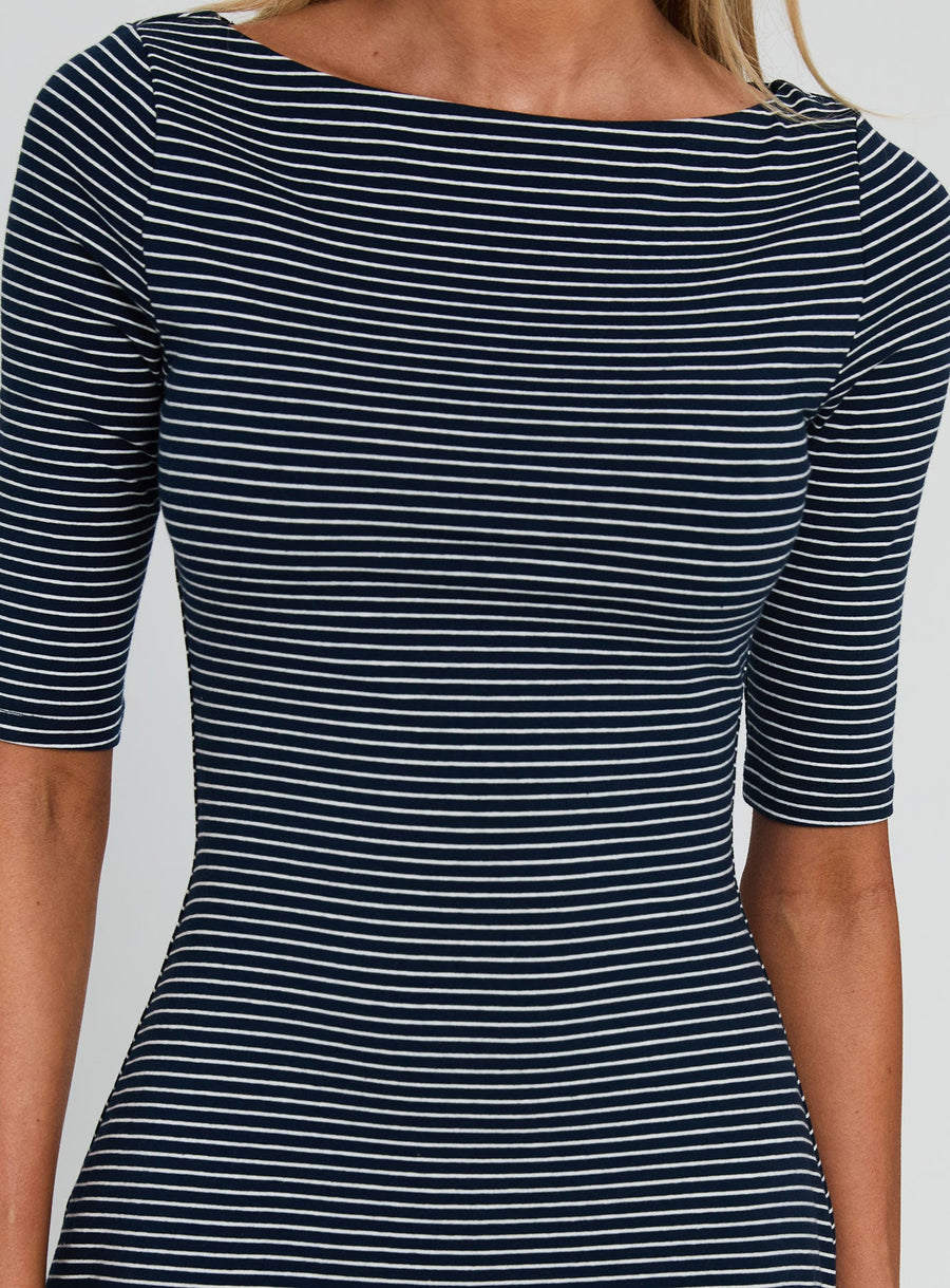 Evyna Boat Neck 3/4 Sleeve Mini Dress Navy Stripe · photo 6