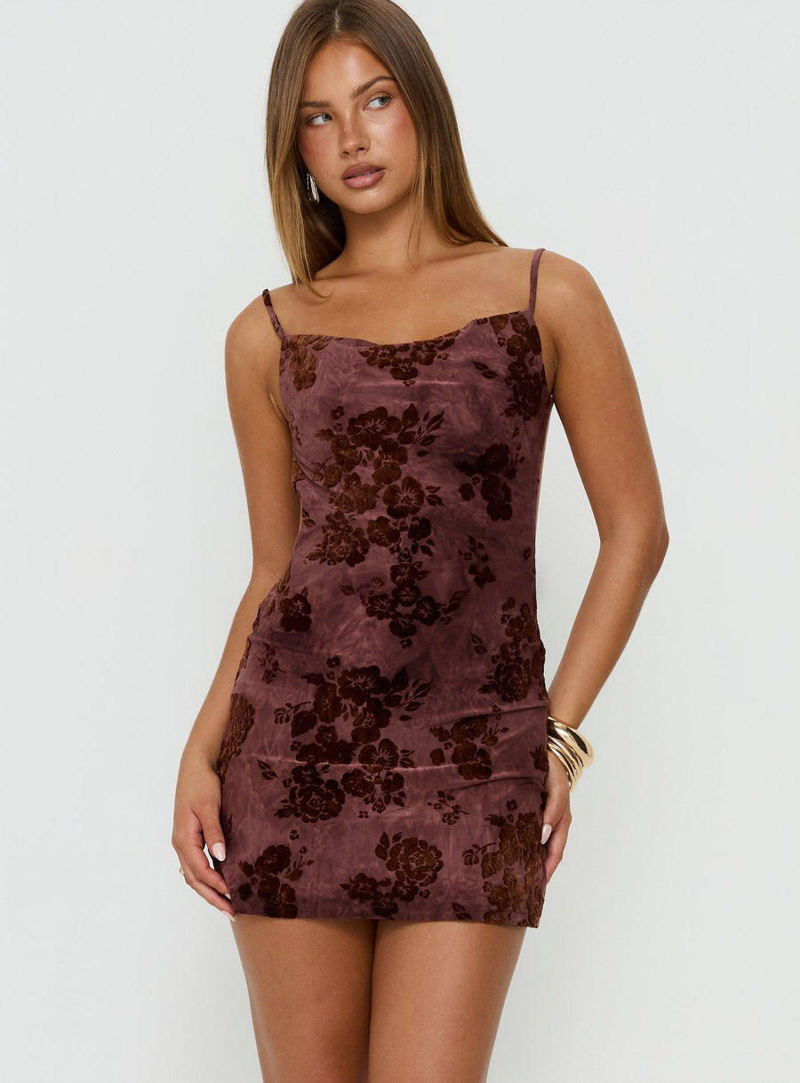 Emmalee Low Back Mini Dress Burgundy Burnout · photo 2
