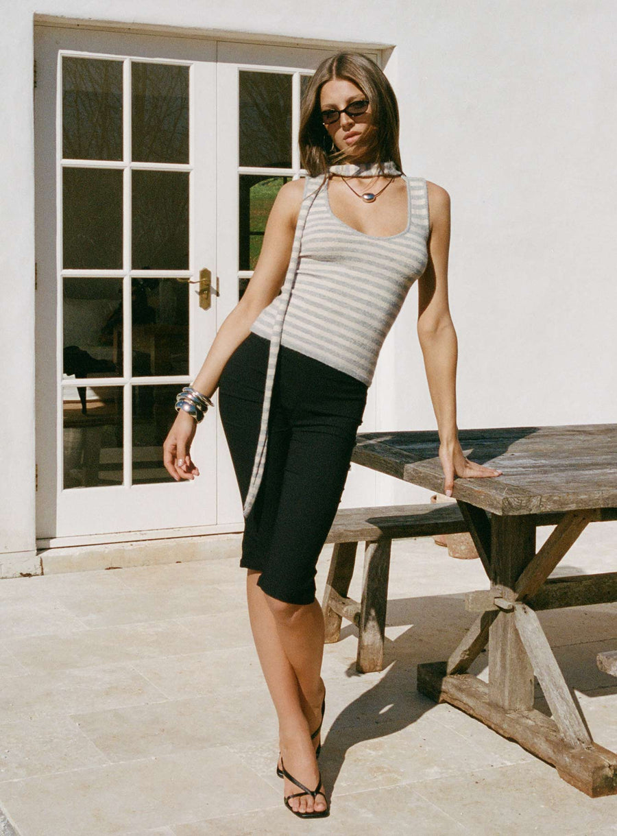 Samaira Capri Pant Black · photo 10