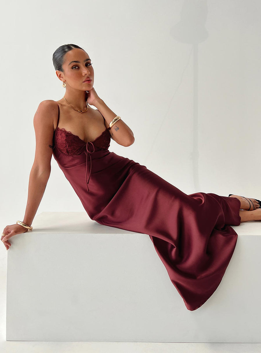 Fadyen Bias Cut Maxi Dress Burgundy · photo 7