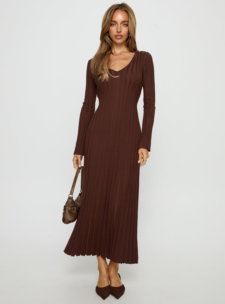Gratuita Long Sleeve Rib Maxi Dress Chocolate · photo 1