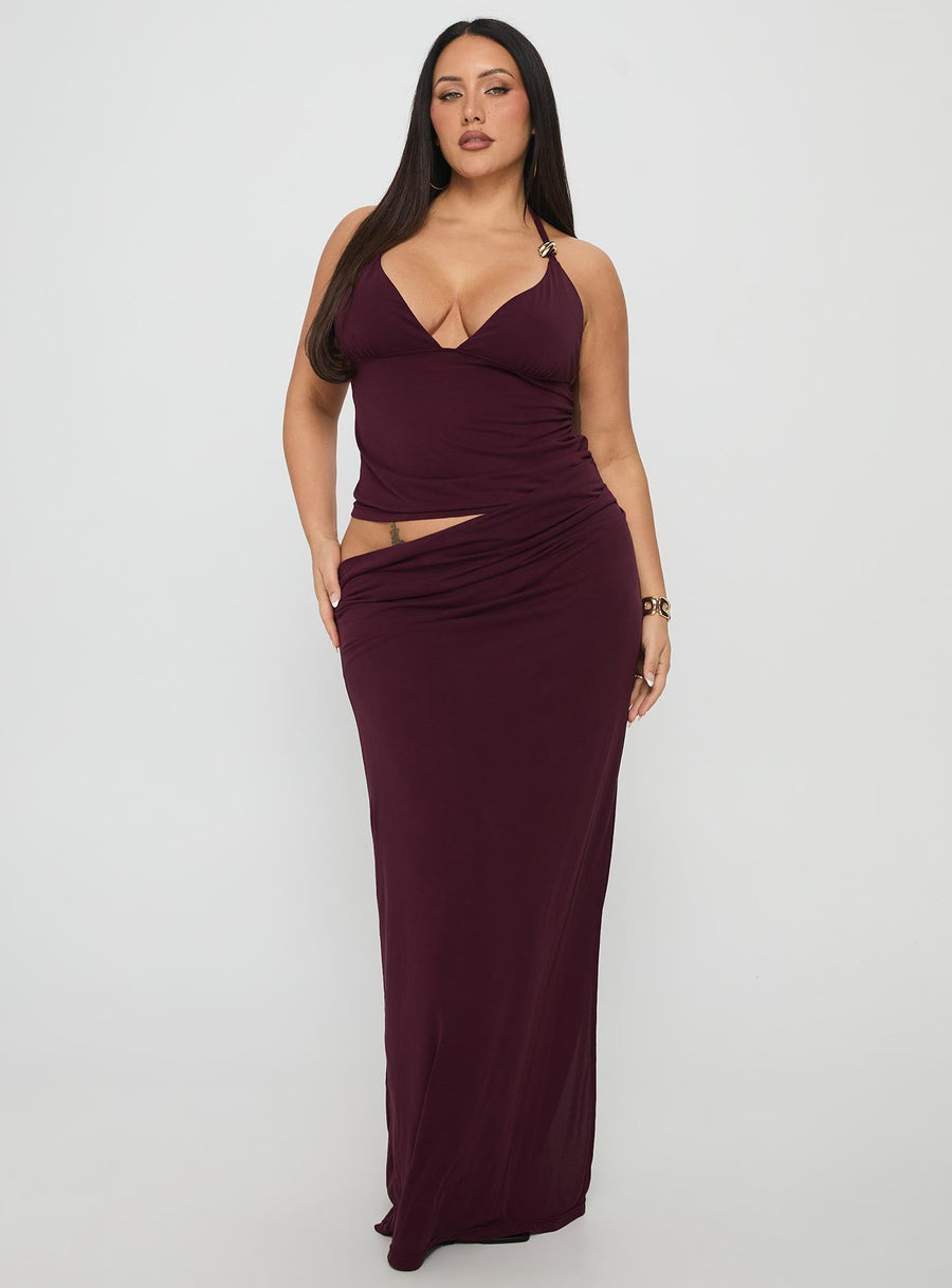 Imeraldia Hardware Halter Maxi Dress Currant Curve · photo 2