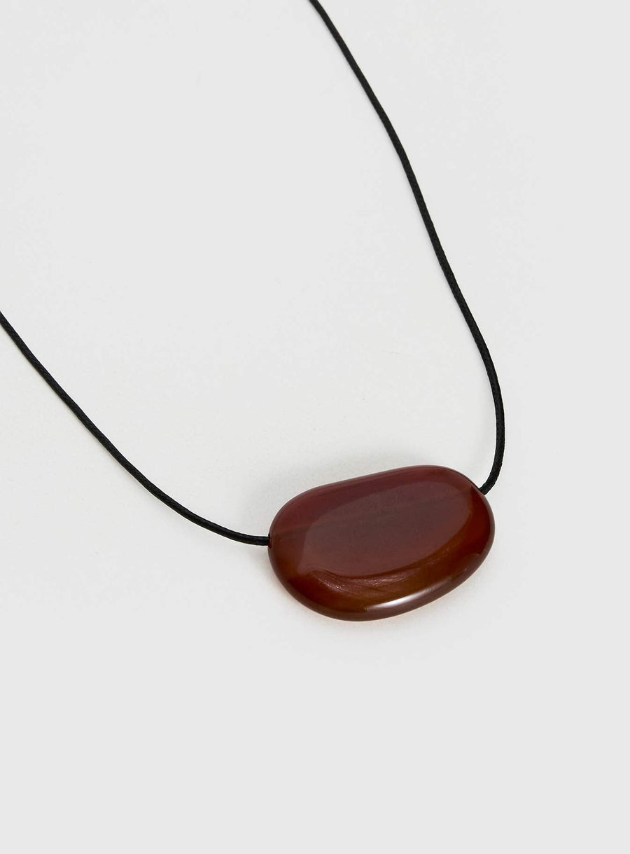 Edern Pebble Pendant Necklace Red · photo 3