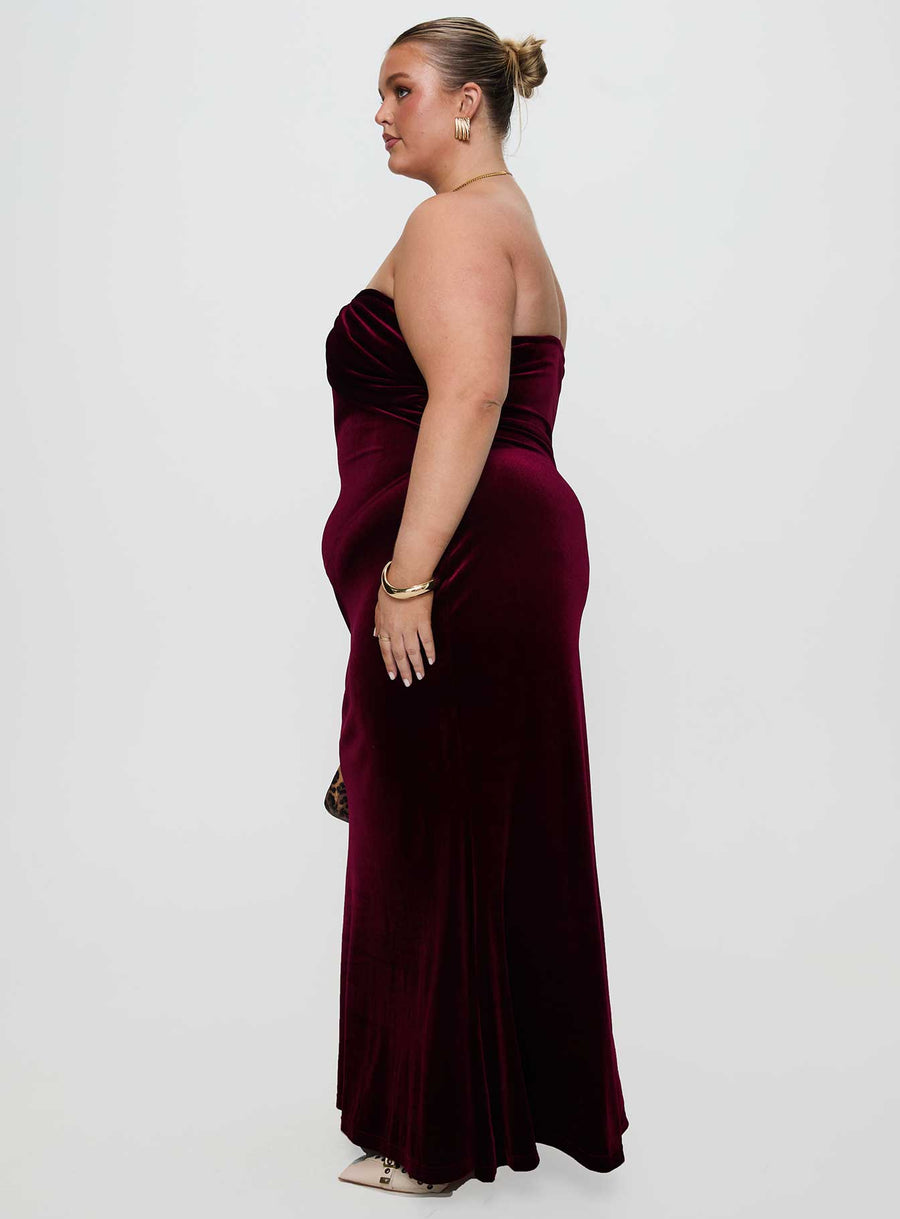 Irena Strapless Maxi Dress Burgundy Curve · photo 4