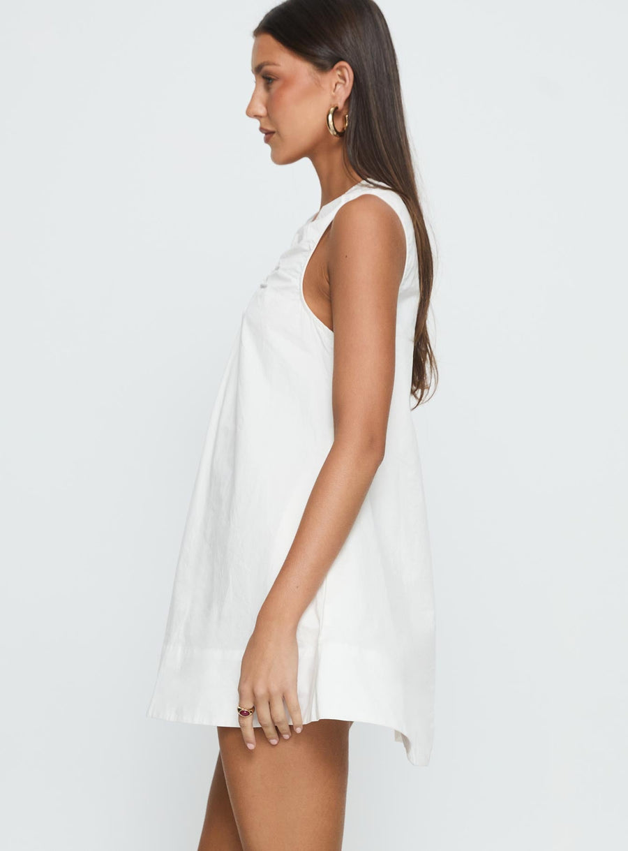 Eberta Ruched Baby Doll Mini Dress White · photo 4