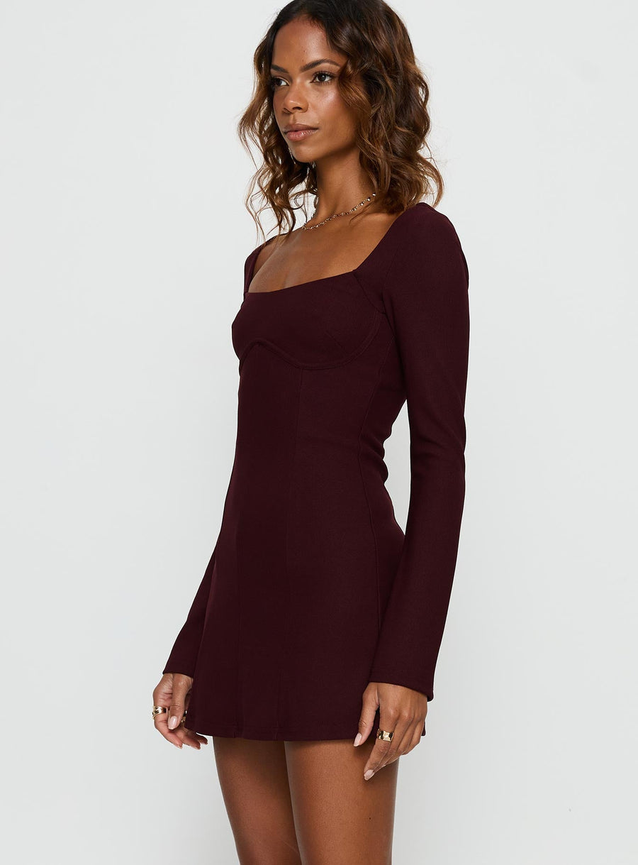 Encounters Long Sleeve Mini Dress Wine · photo 3