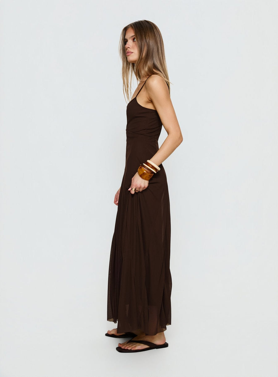 Janeira Pleat Maxi Dress Chocolate · photo 3