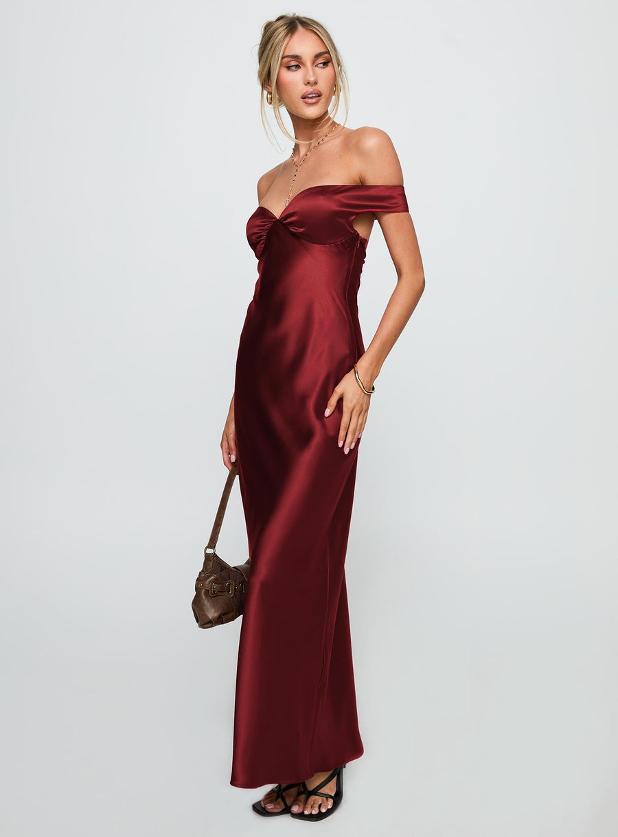 Heartthrobs Off The Shoulder Maxi Dress Red · photo 4