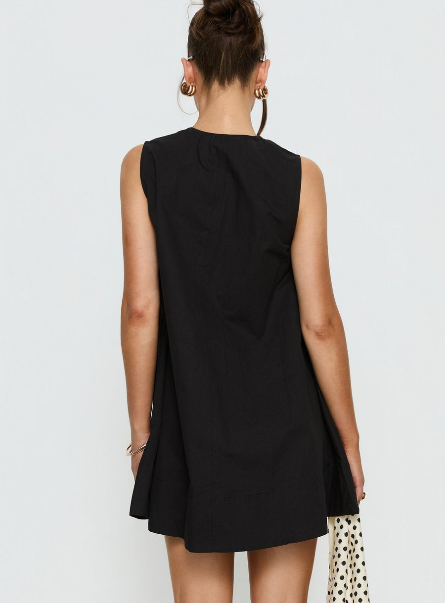 Eberta Ruched Baby Doll Mini Dress Black · photo 5