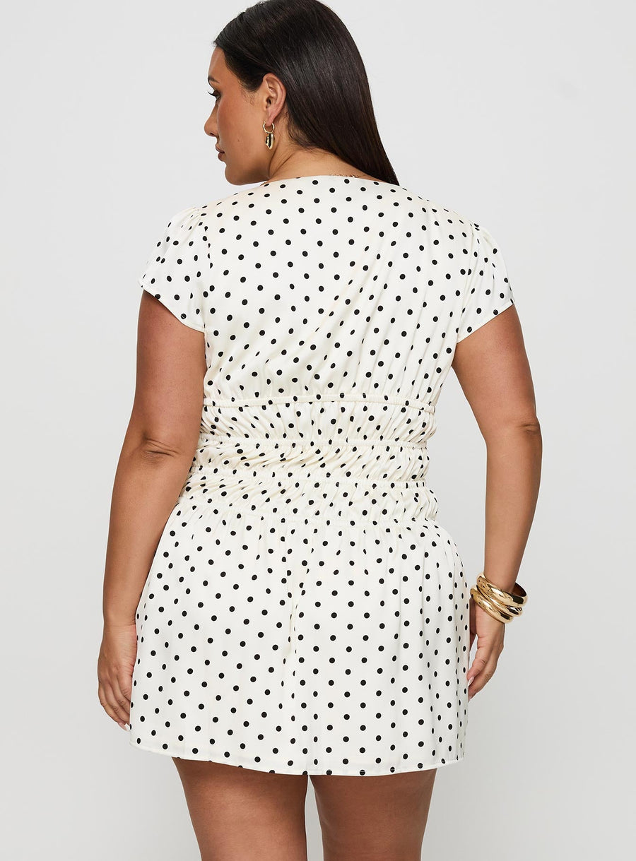 Evangelie Ruched Mini Dress White Polka Curve · photo 5