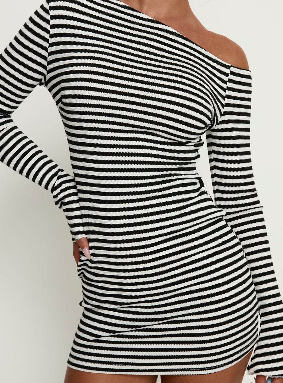 Journi Off Shoulder Long Sleeve Mini Dress Black / White Stripe · photo 6