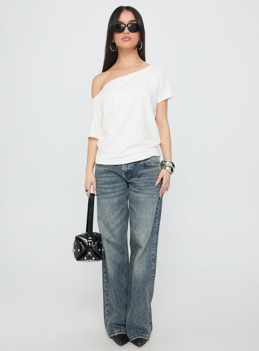 Icon Baby Off Shoulder Top White · photo 7
