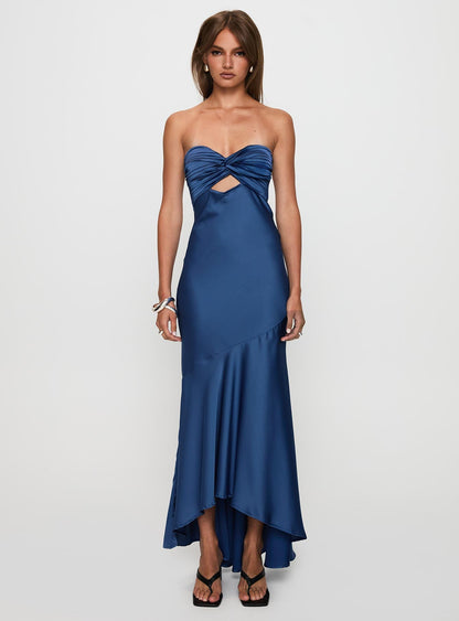 Stand A Chance Twist Detail Maxi Dress Navy