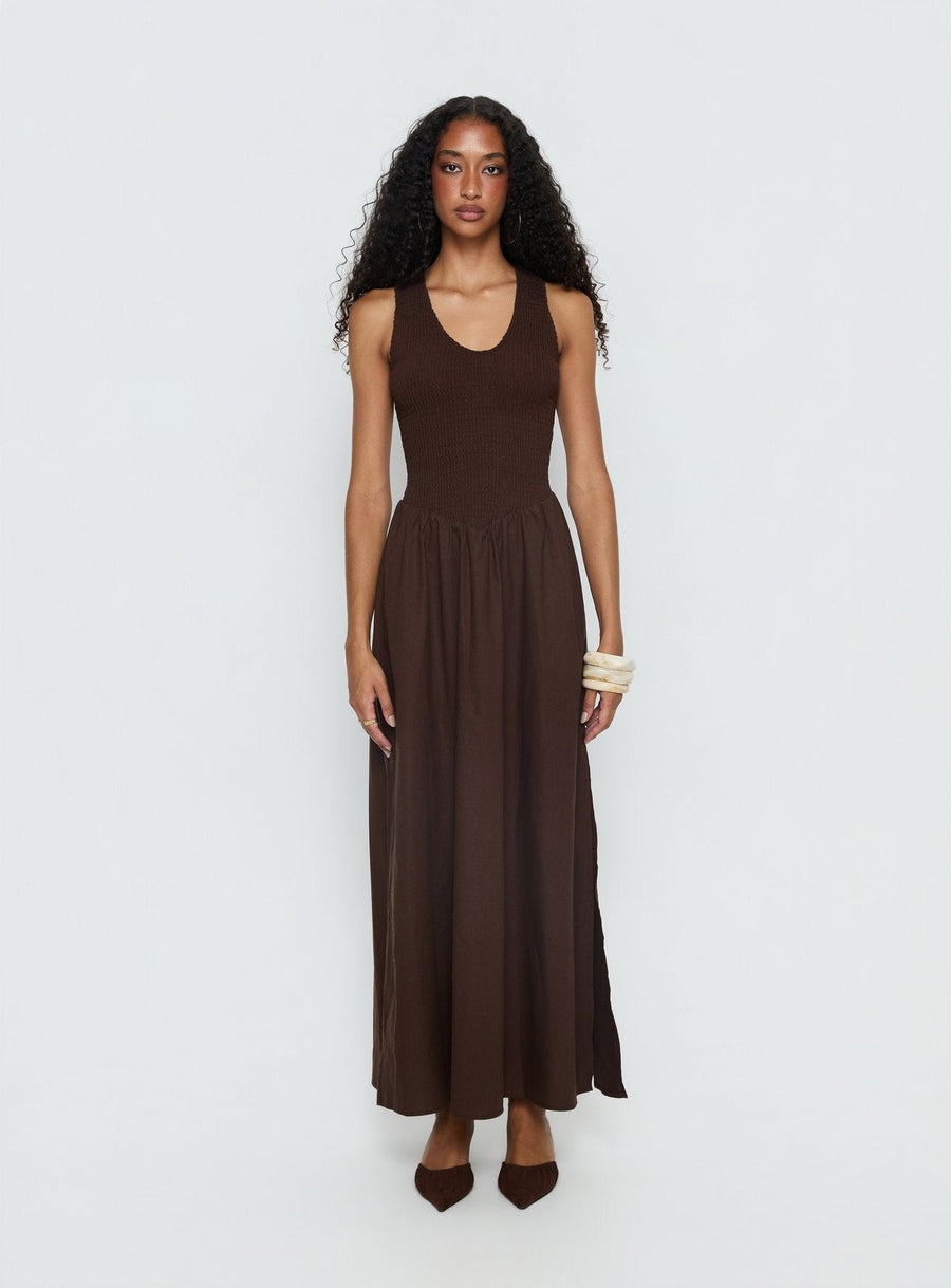 Highgate Drop Waist Pleat Detail Maxi Dress Chocolate · photo 7