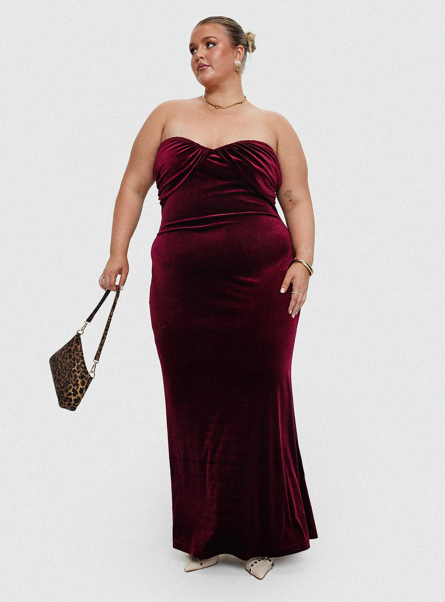 Irena Strapless Maxi Dress Burgundy Curve · photo 8